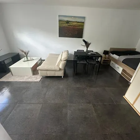Modern Fuer 2personen